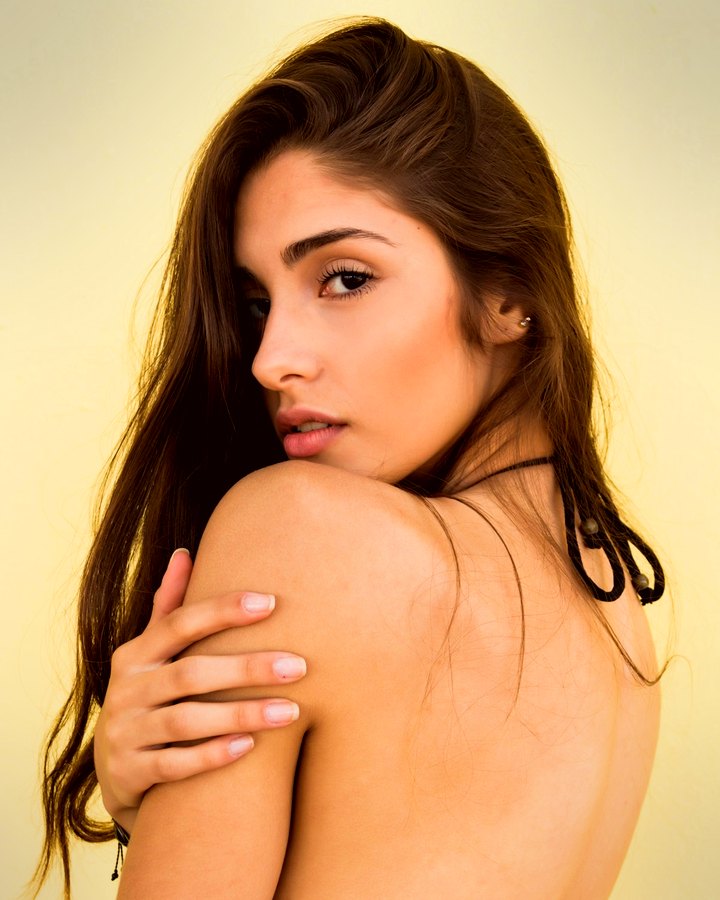 Nude girlfriend Lust Trip, 18+
